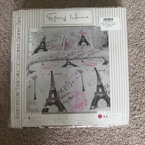 Chic White and Pink Duvet Cover with Eiffel Tower Design